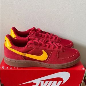 Nike Field General GS Gym Red Gold IF0465-602 Youth Size 6.5Y